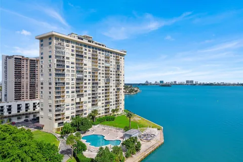 11111 Biscayne Blvd # 12F, Miami FL 33181