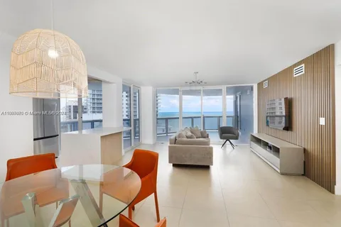 6301 Collins Ave # 1608, Miami Beach FL 33141