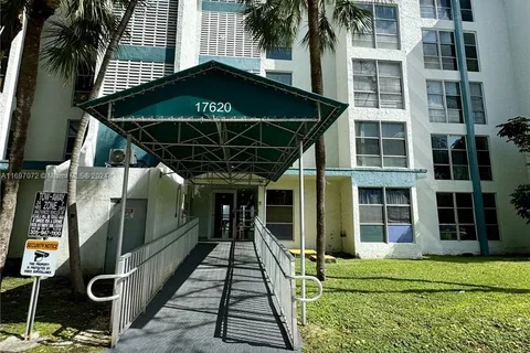 17620 Atlantic Blvd # 316, Sunny Isles Beach FL 33160