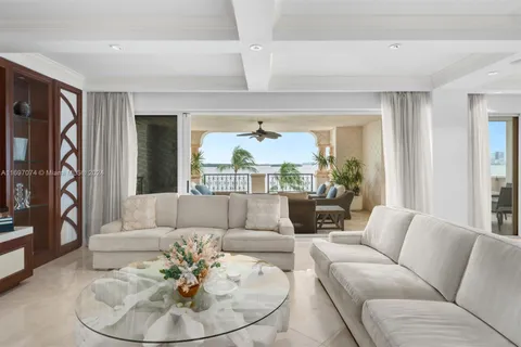 5233 Fisher Island Dr # 5233, Miami Beach FL 33109