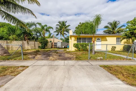 401 Cherry Rd, West Palm Beach FL 33409