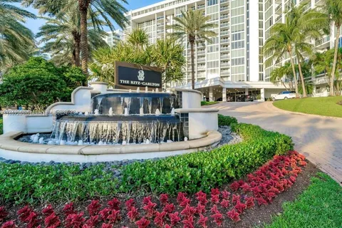 10275 Collins Ave # 307, Bal Harbour FL 33154