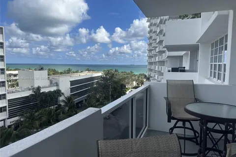 100 Lincoln Rd # 702, Miami Beach FL 33139