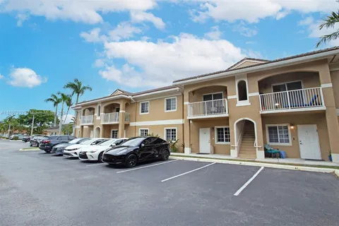 911 Hillcrest Ct # 7, Hollywood FL 33021