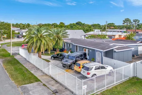 11310 SW 57th St, Miami FL 33173