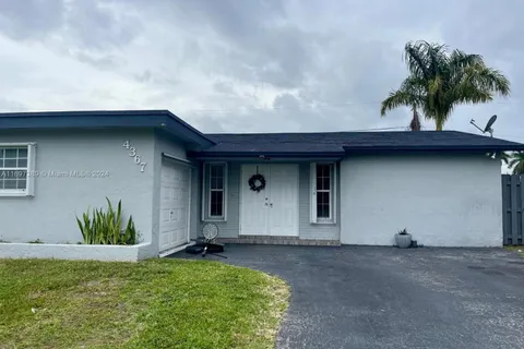 4367 NW 113th Ter, Sunrise FL 33323