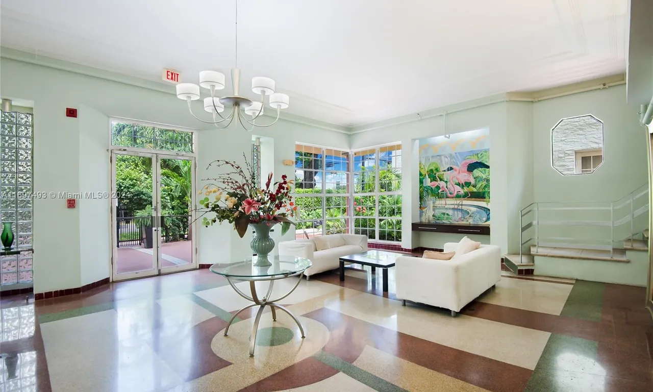 1051 Meridian Ave # 1M, Miami Beach FL 33139