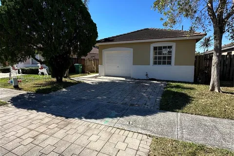 14510 SW 156th Ave # 14510, Miami FL 33196