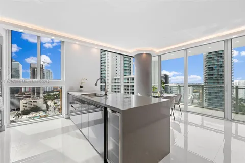 1080 Brickell Ave # 2301, Miami FL 33131