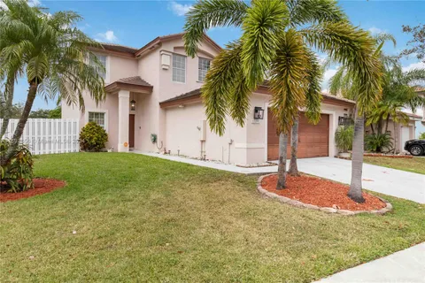 17797 SW 28th St, Miramar FL 33029