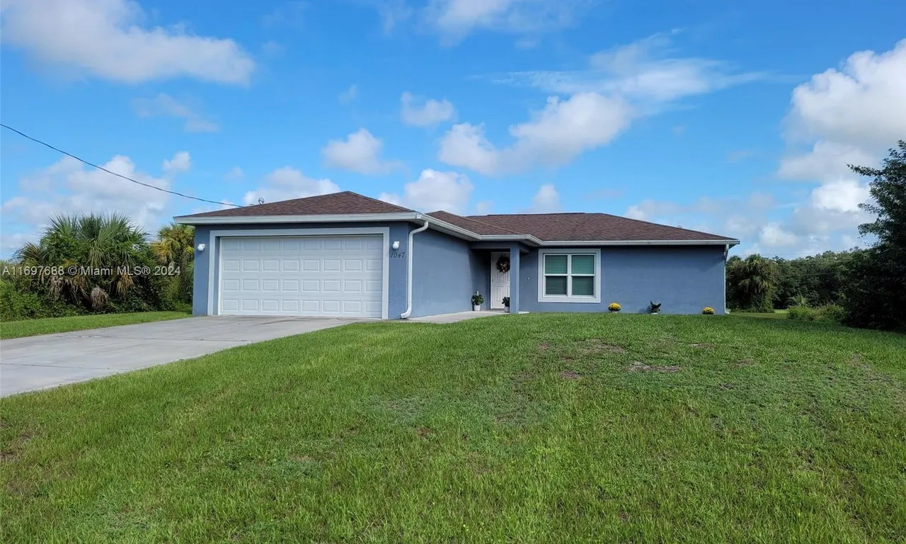 1047 Greenwood Ave, Other City - In The State Of Florida FL 33935