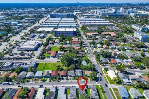 105 SW 5th Ct # 1, Dania Beach FL 33004