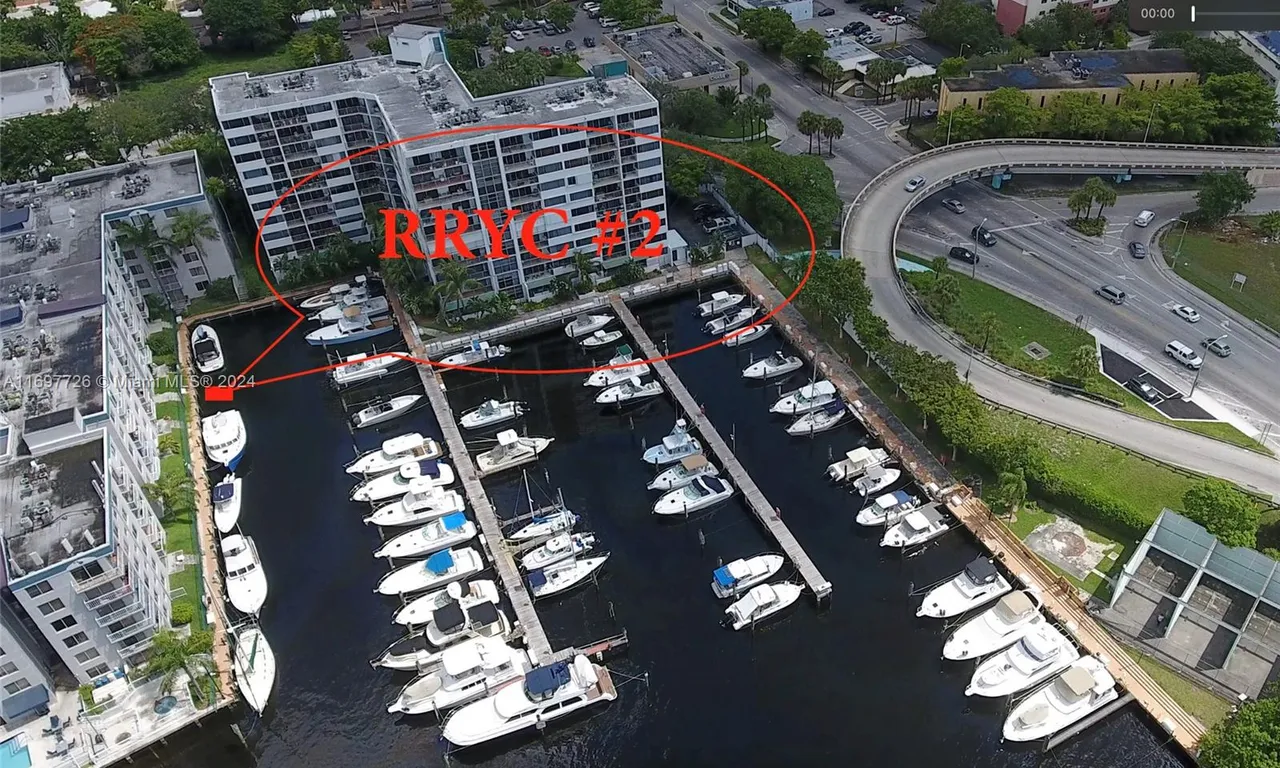 1700 NW North River Dr, Miami FL 33125