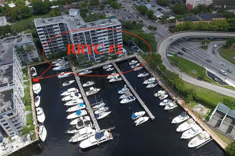 1700 NW North River Dr, Miami FL 33125
