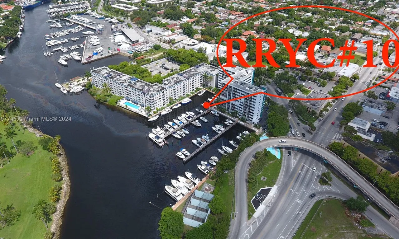 1700 NW North River Dr, Miami FL 33125