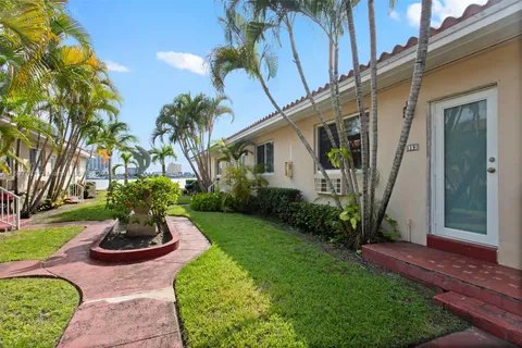 2170 Bay Dr # 19, Miami Beach FL 33141