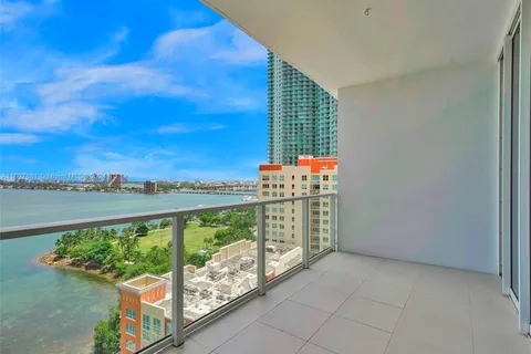 2020 N Bayshore Dr # 1509, Miami FL 33137