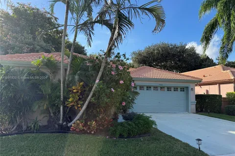 9926 Harbour Lake Cir, Boynton Beach FL 33437