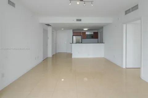 300 S Biscayne Blvd # 2212, Miami FL 33131