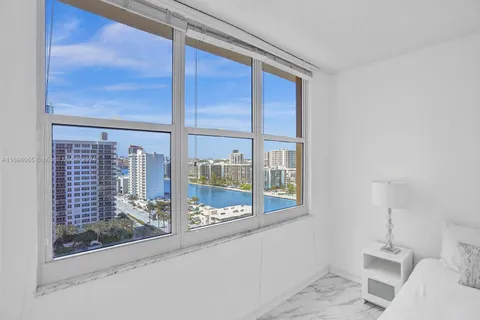 2501 S Ocean Dr # 1633, Hollywood FL 33019