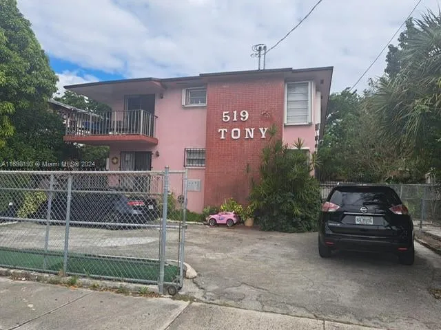 519 NW 10th Ave # 4, Miami FL 33136