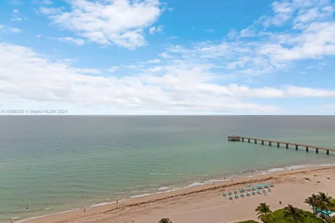 16901 Collins Ave # 1402, Sunny Isles Beach FL 33160