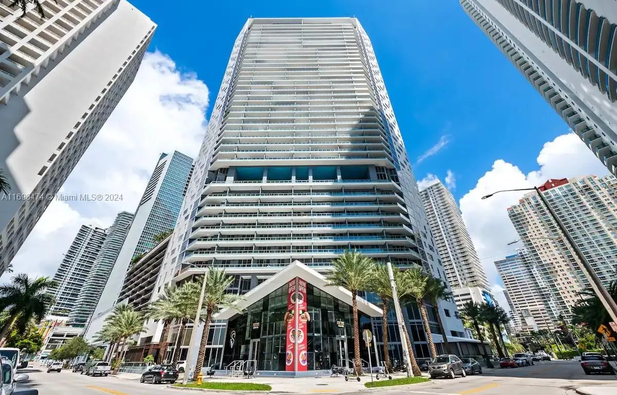 1300 Brickell Bay Dr # 2504, Miami FL 33131