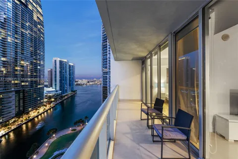 485 Brickell Ave # 2003, Miami FL 33131