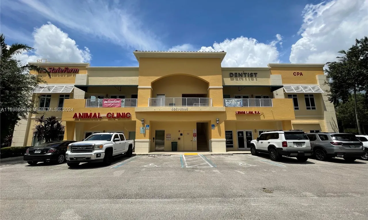 6051 W Commercial Blvd # 6051, Tamarac FL 33319