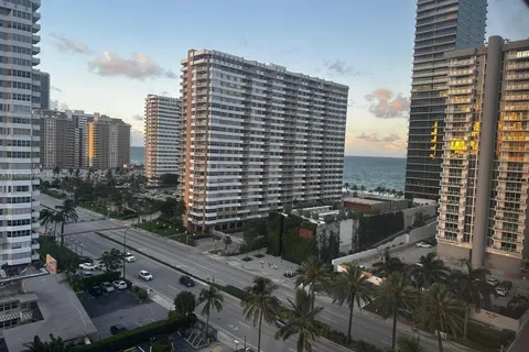 2049 S Ocean Dr # 1208, Hallandale Beach FL 33009