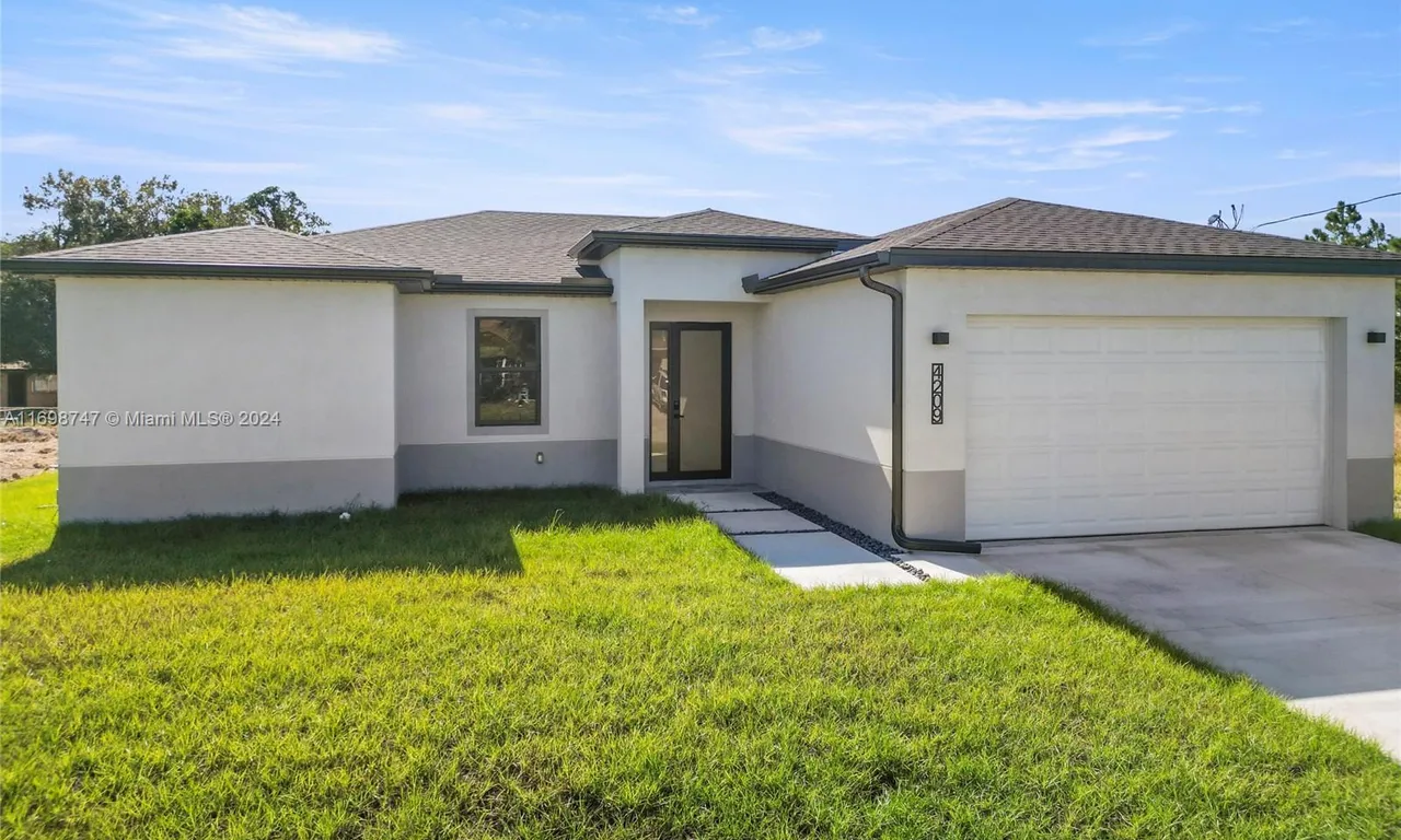 4209 S 25th, Lehigh Acres FL 33976