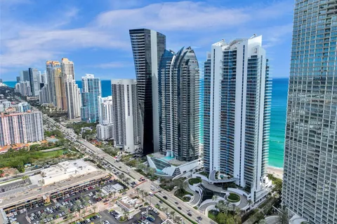 17001 Collins Ave # 4608, Sunny Isles Beach FL 33160