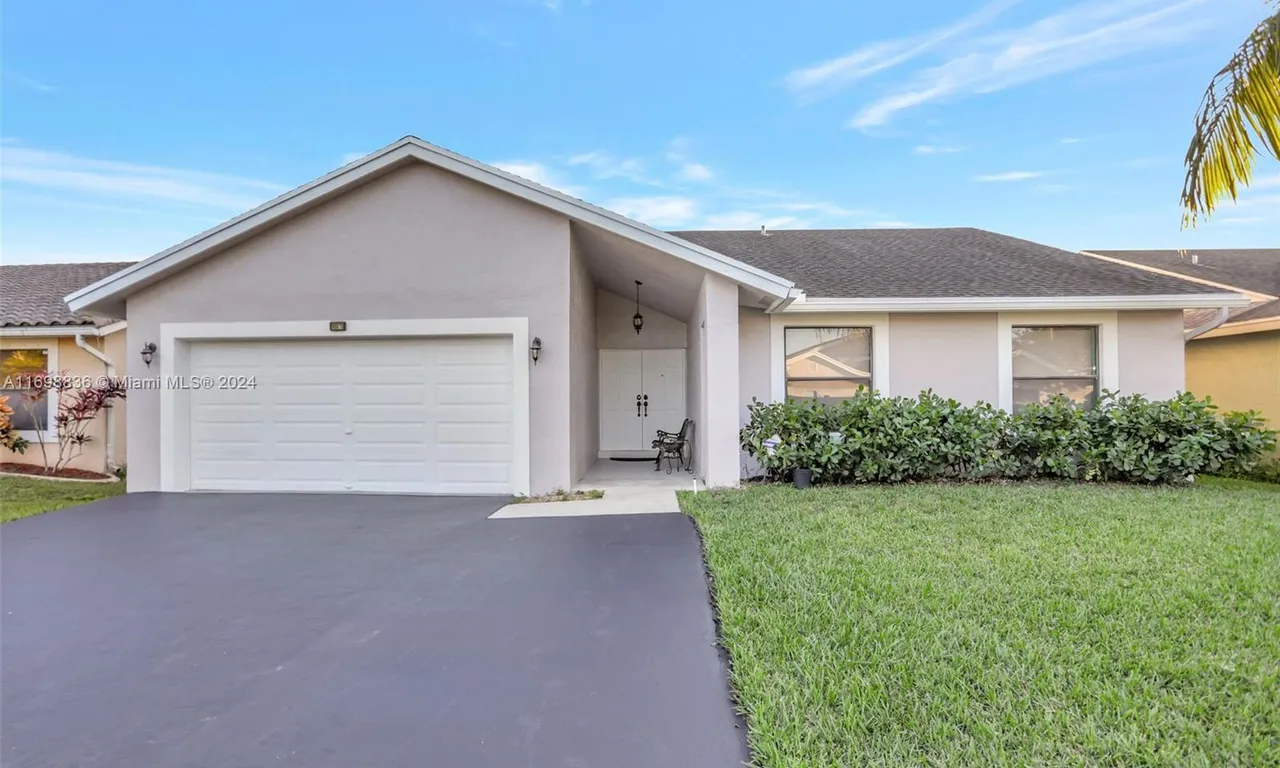 12372 NW 26th Ct, Coral Springs FL 33065