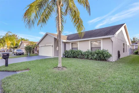 12372 NW 26th Ct, Coral Springs FL 33065