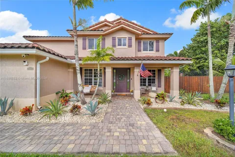 2132 NW 15th Ter, Homestead FL 33030