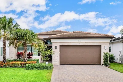 8067 White Wave Ter, Boca Raton FL 33496