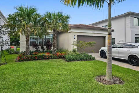 8067 White Wave Ter, Boca Raton FL 33496