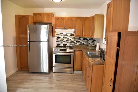 3162 Sheridan Ln # 161, Hollywood FL 33021