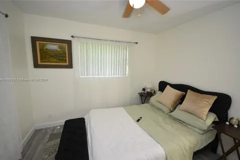 3162 Sheridan Ln # 161, Hollywood FL 33021