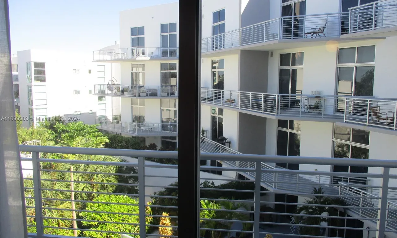 2001 Meridian Ave # 512, Miami Beach FL 33139