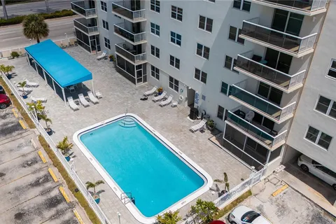 1801 S Ocean Dr # 207, Hollywood FL 33019