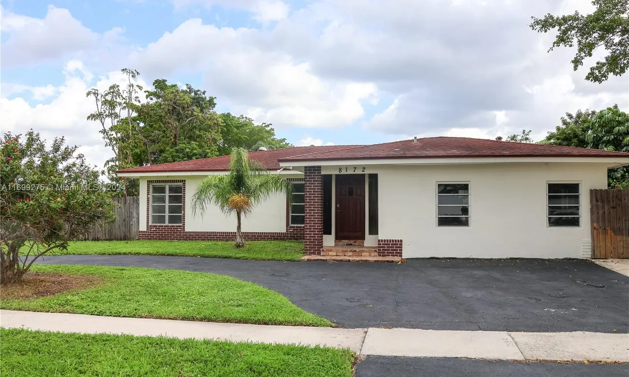 8172 NW 68th Ter # 8172, Tamarac FL 33321