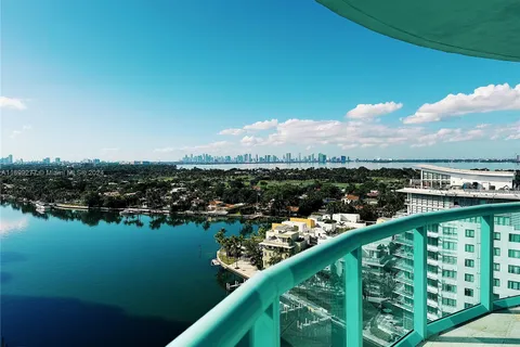 6000 Indian Creek Dr # 17A, Miami Beach FL 33140