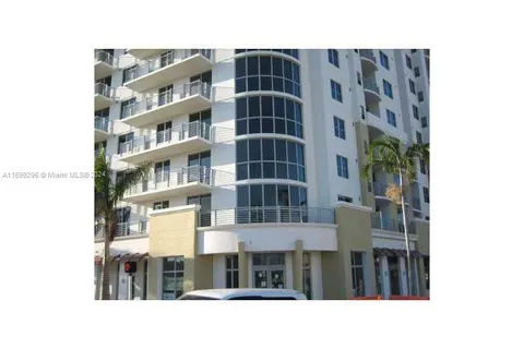 1830 Radius Dr # 518, Hollywood FL 33020