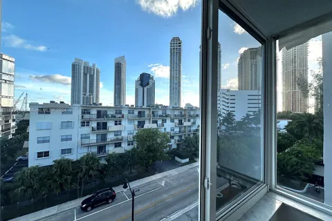 250 180th Dr # 505, Sunny Isles Beach FL 33160