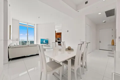 16001 Collins Ave # 4305, Sunny Isles Beach FL 33160