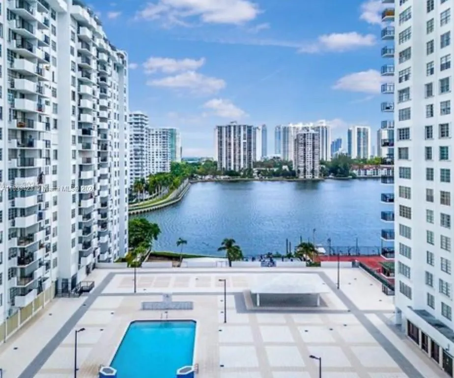 2750 NE 183rd St # 2506, Aventura FL 33160