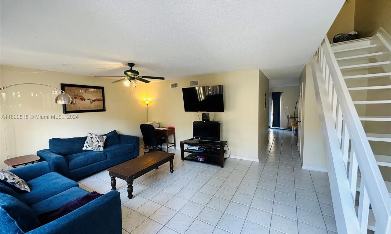 846 NW 81st Ter # 6, Plantation FL 33324