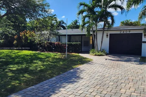 2409 NW 7th Ave, Wilton Manors FL 33311