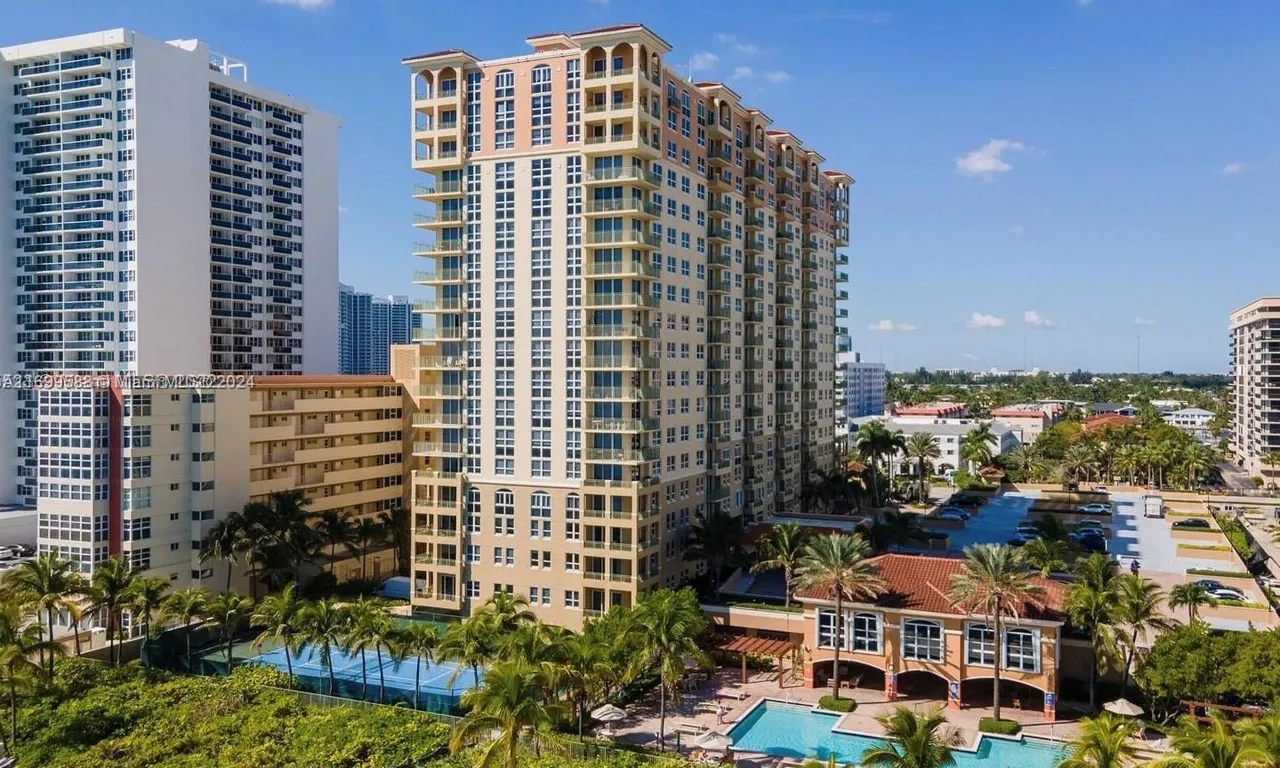 2080 S Ocean Dr # 805, Hallandale Beach FL 33009